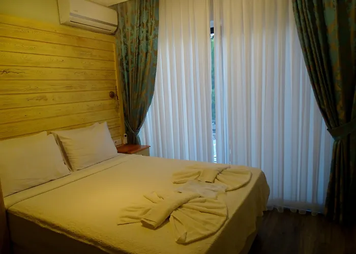 Sarissa Butik Küçükkuyu